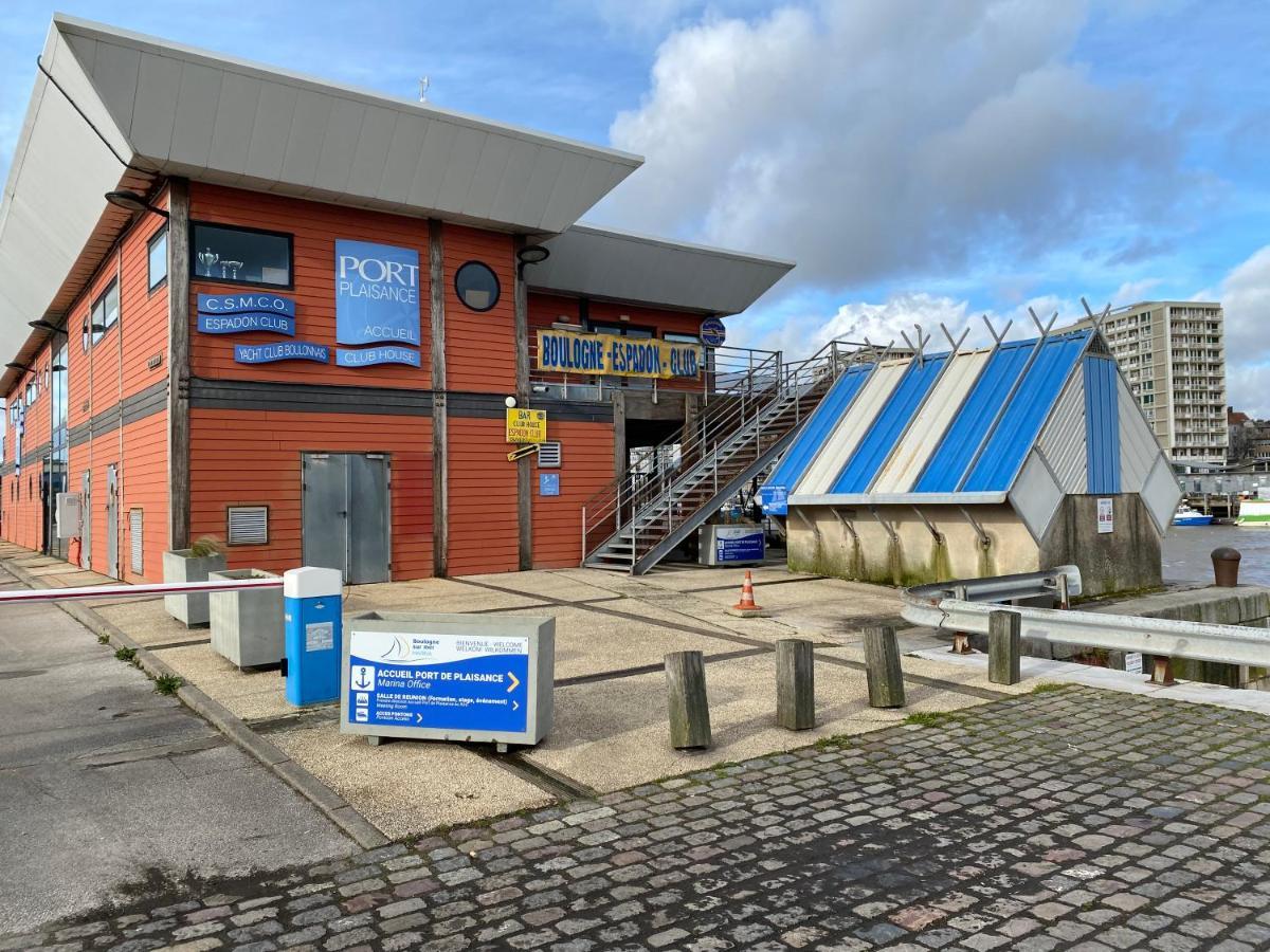 Nuit insolite à bord du bateau Exocet III Boulogne-sur-Mer Exterior foto